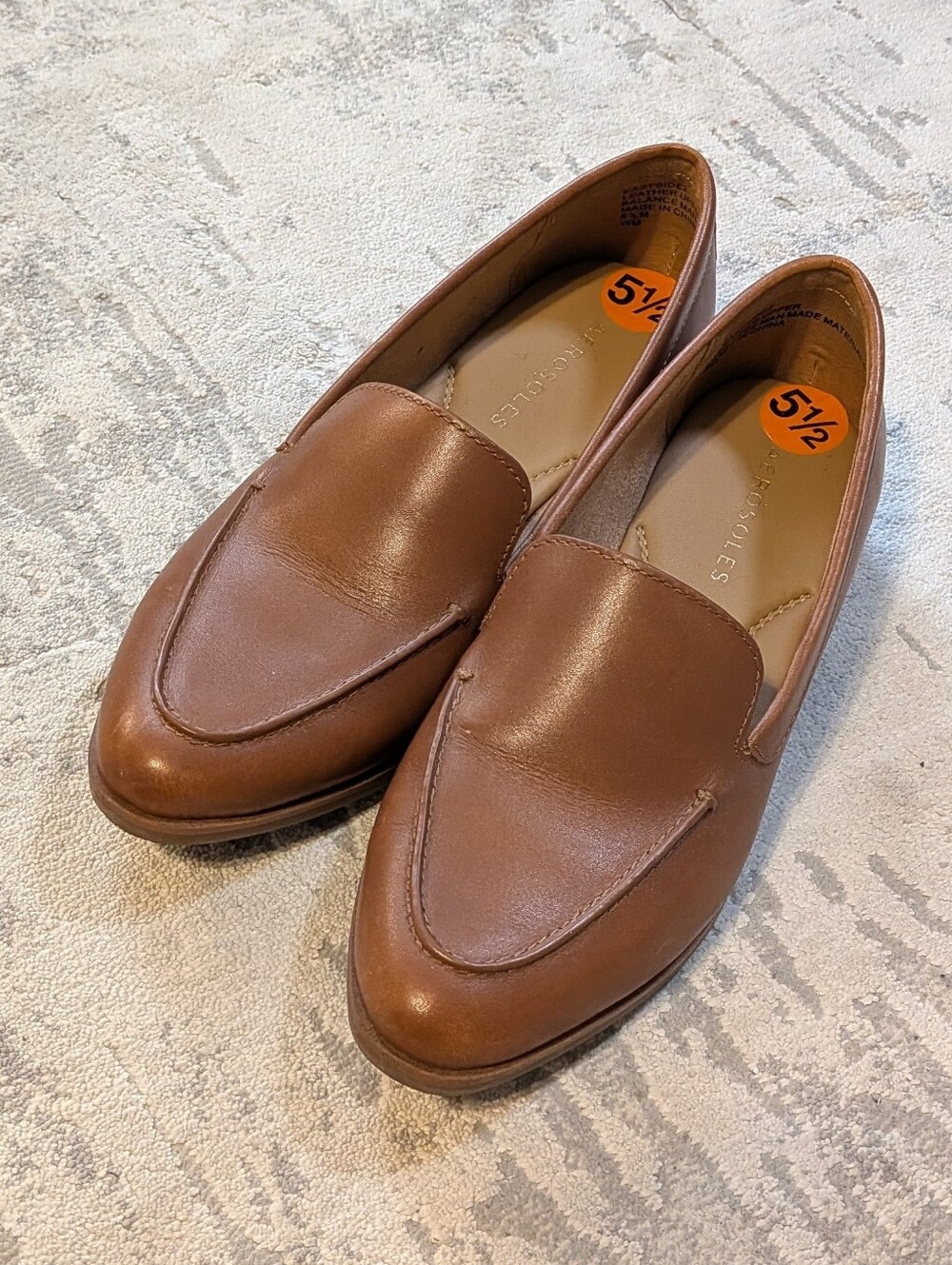 Aerosoles 5.5 Leather Loafers Eastside2